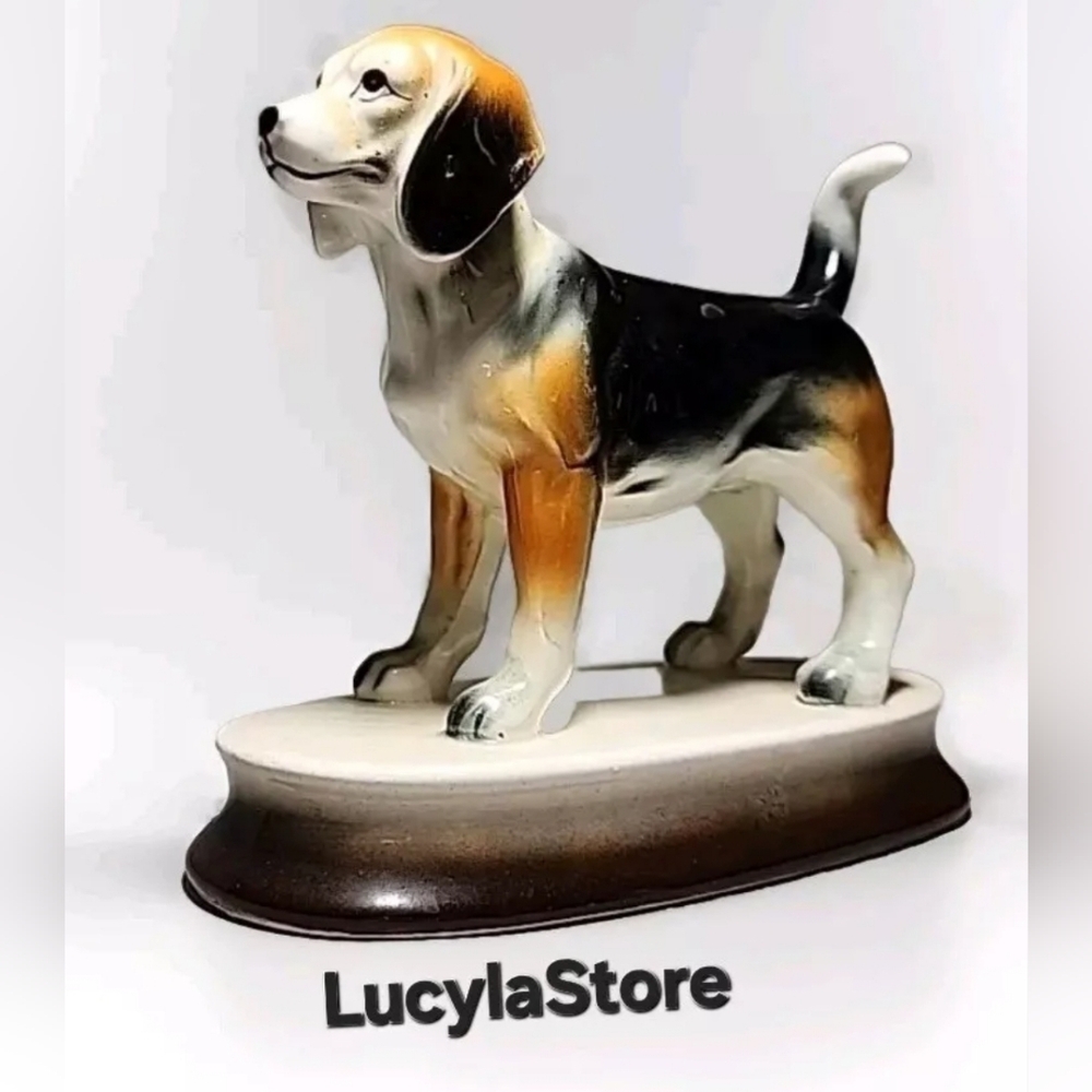 Vintage The Beagle Black Yellow White Hound Dog Figurine Miniature Made in Japan